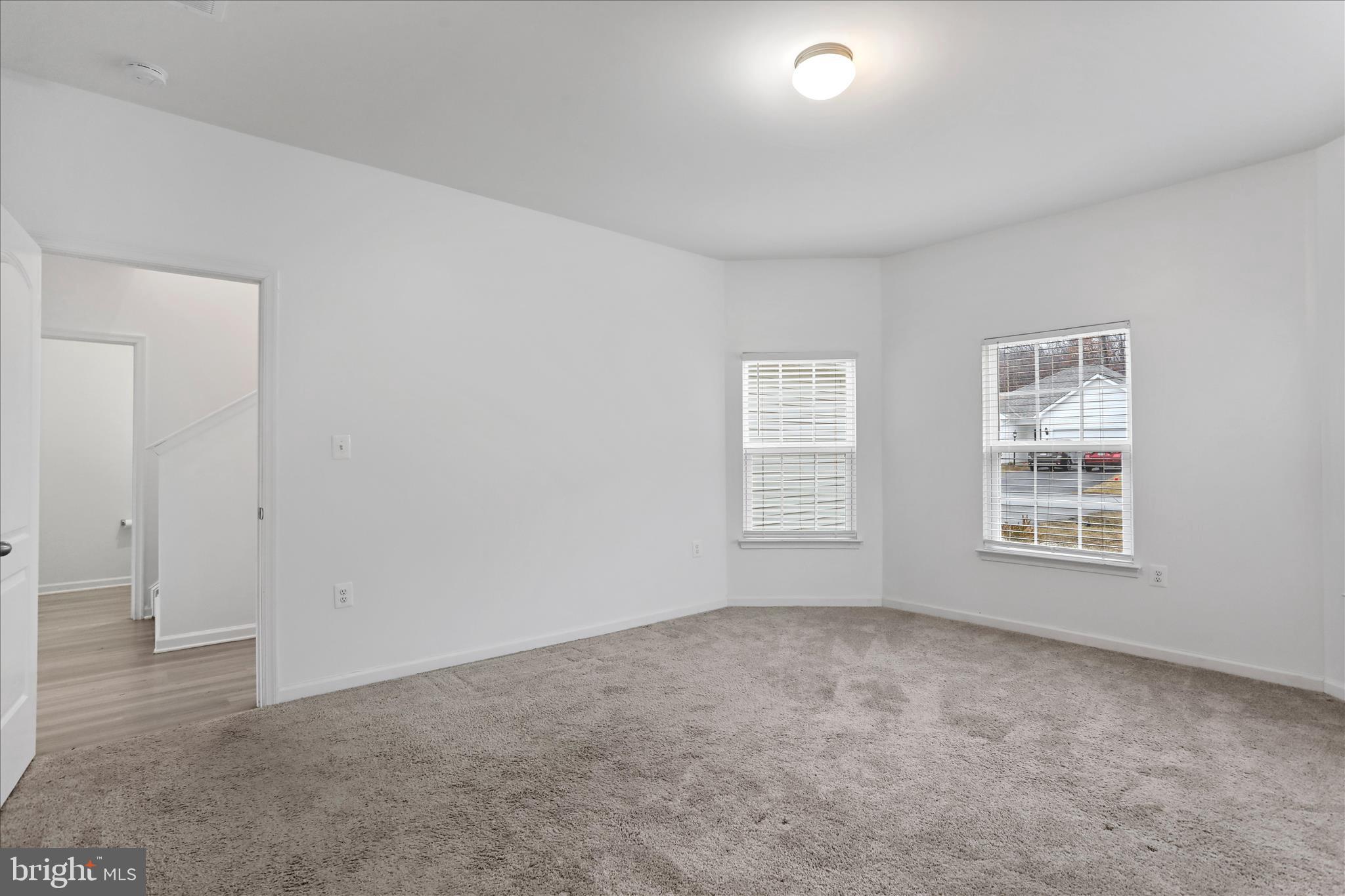 BROOKFIELD ON THE POTOMAC - Residential