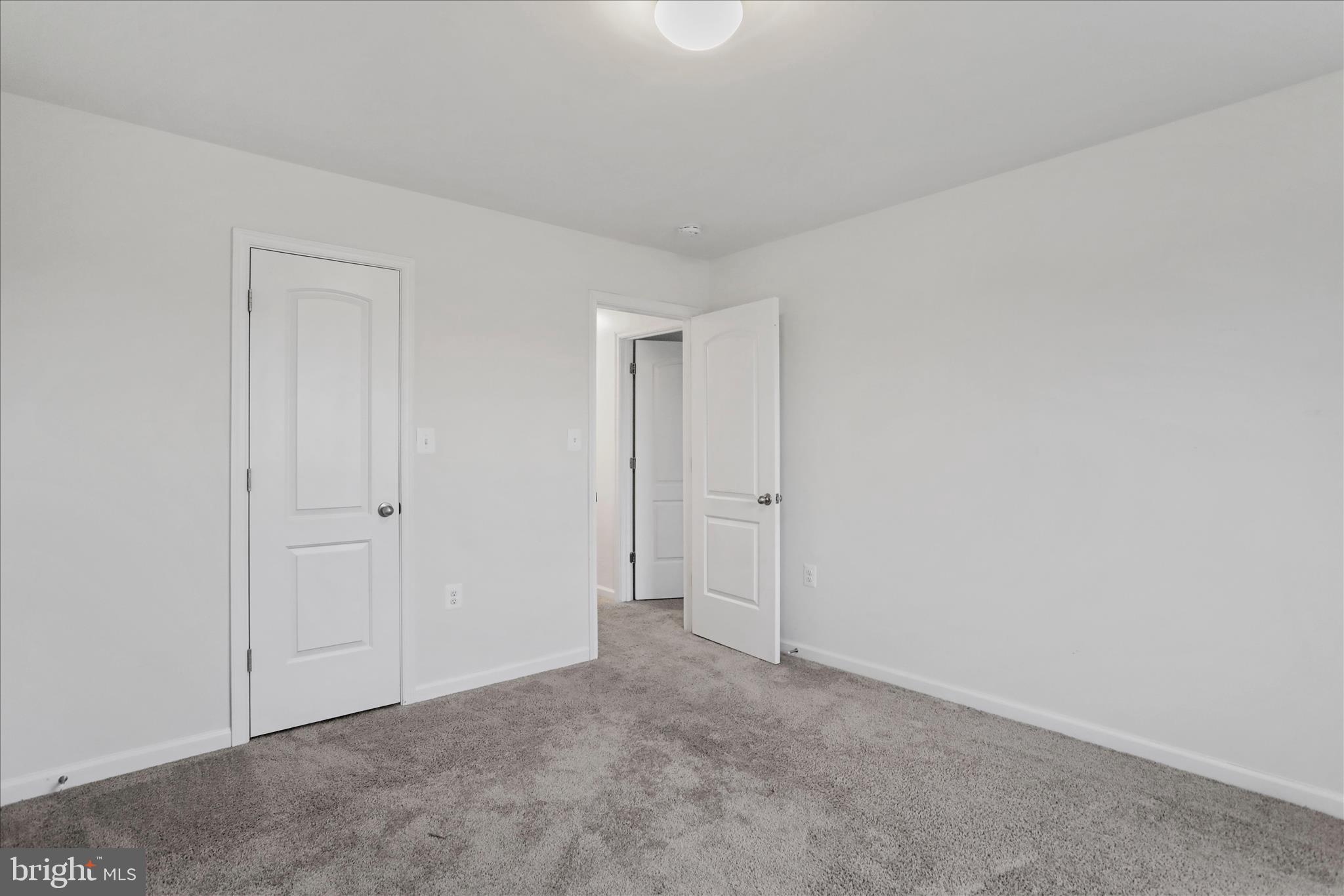 BROOKFIELD ON THE POTOMAC - Residential