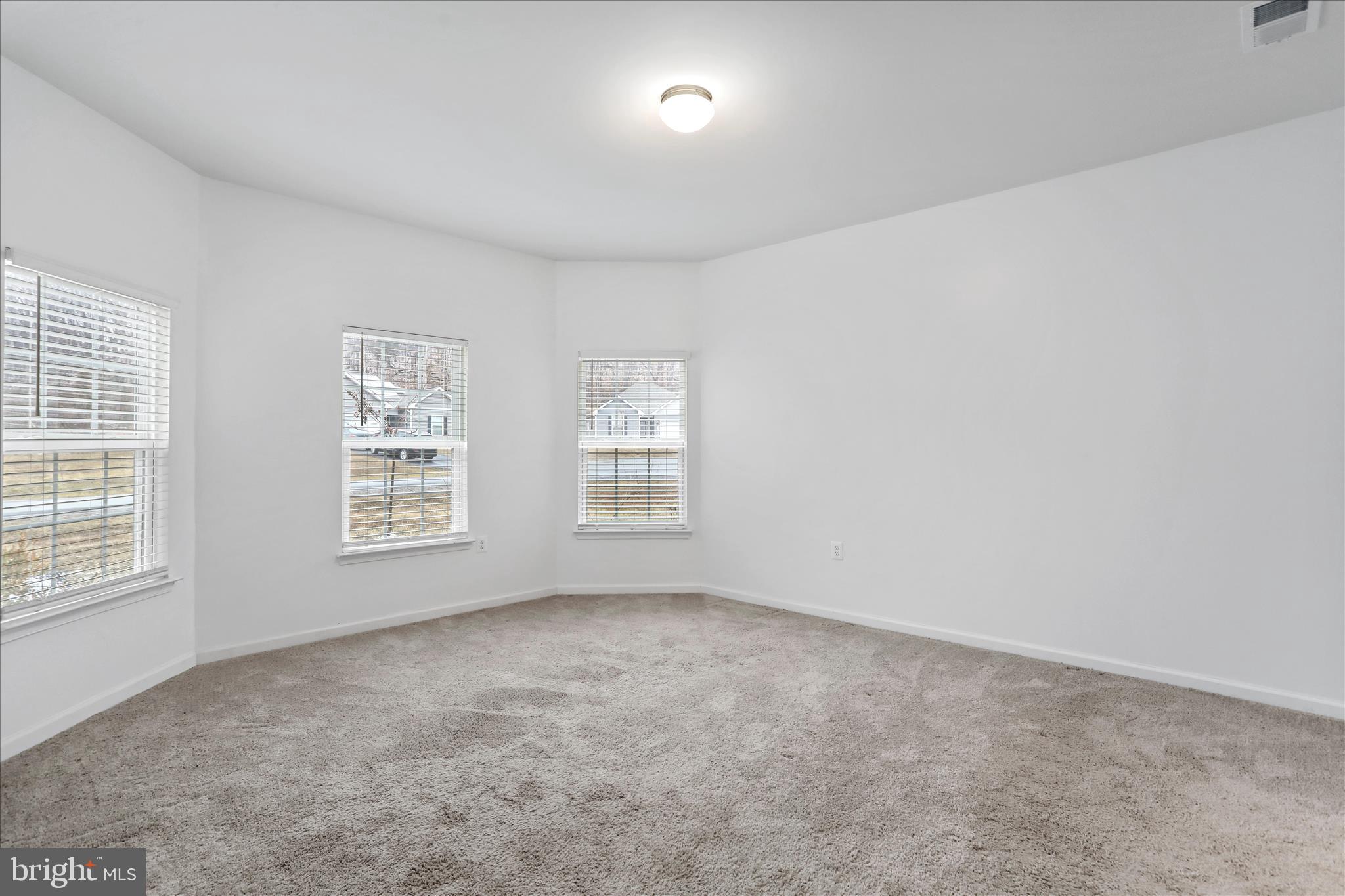 BROOKFIELD ON THE POTOMAC - Residential