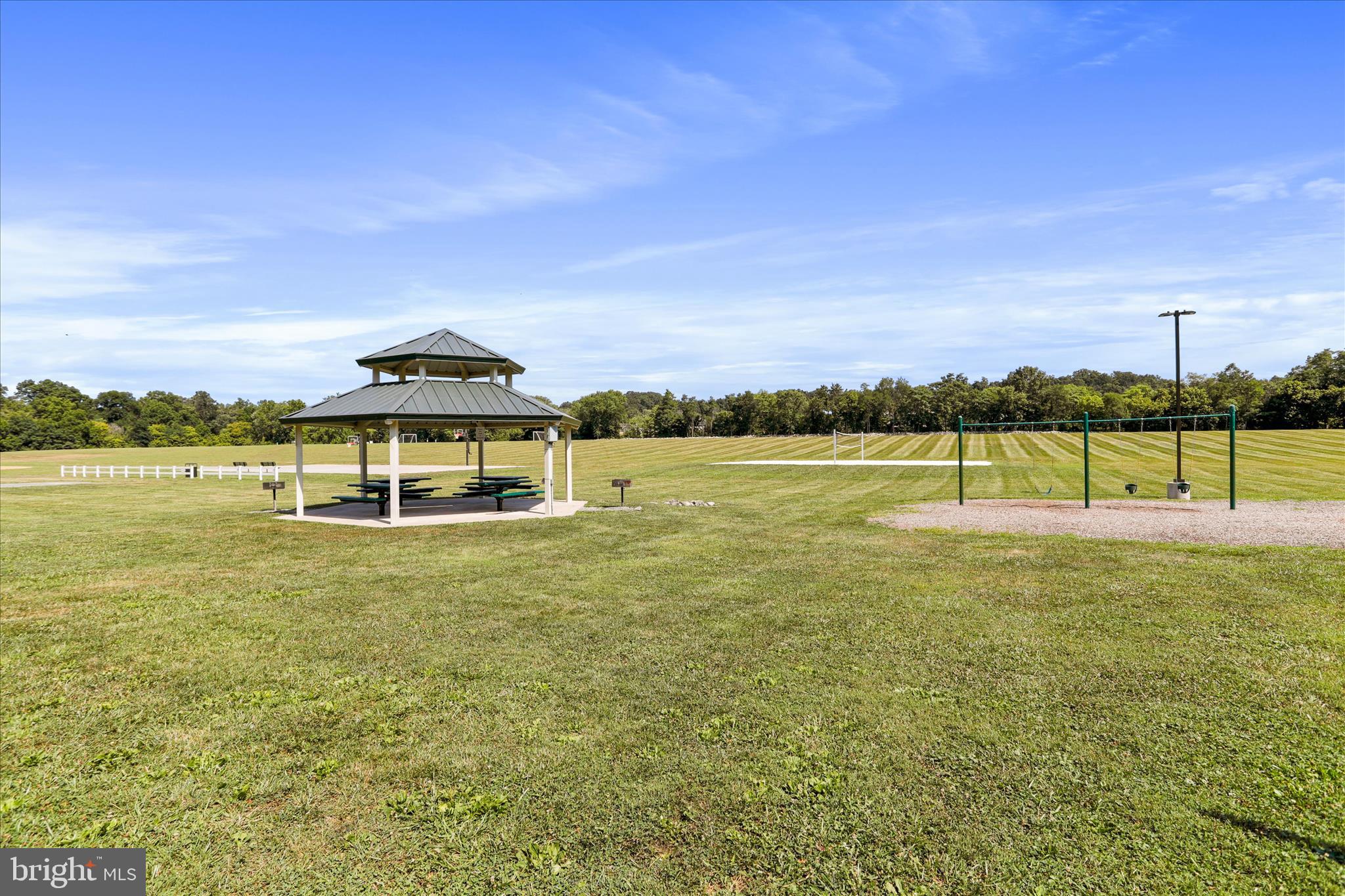 BROOKFIELD ON THE POTOMAC - Residential