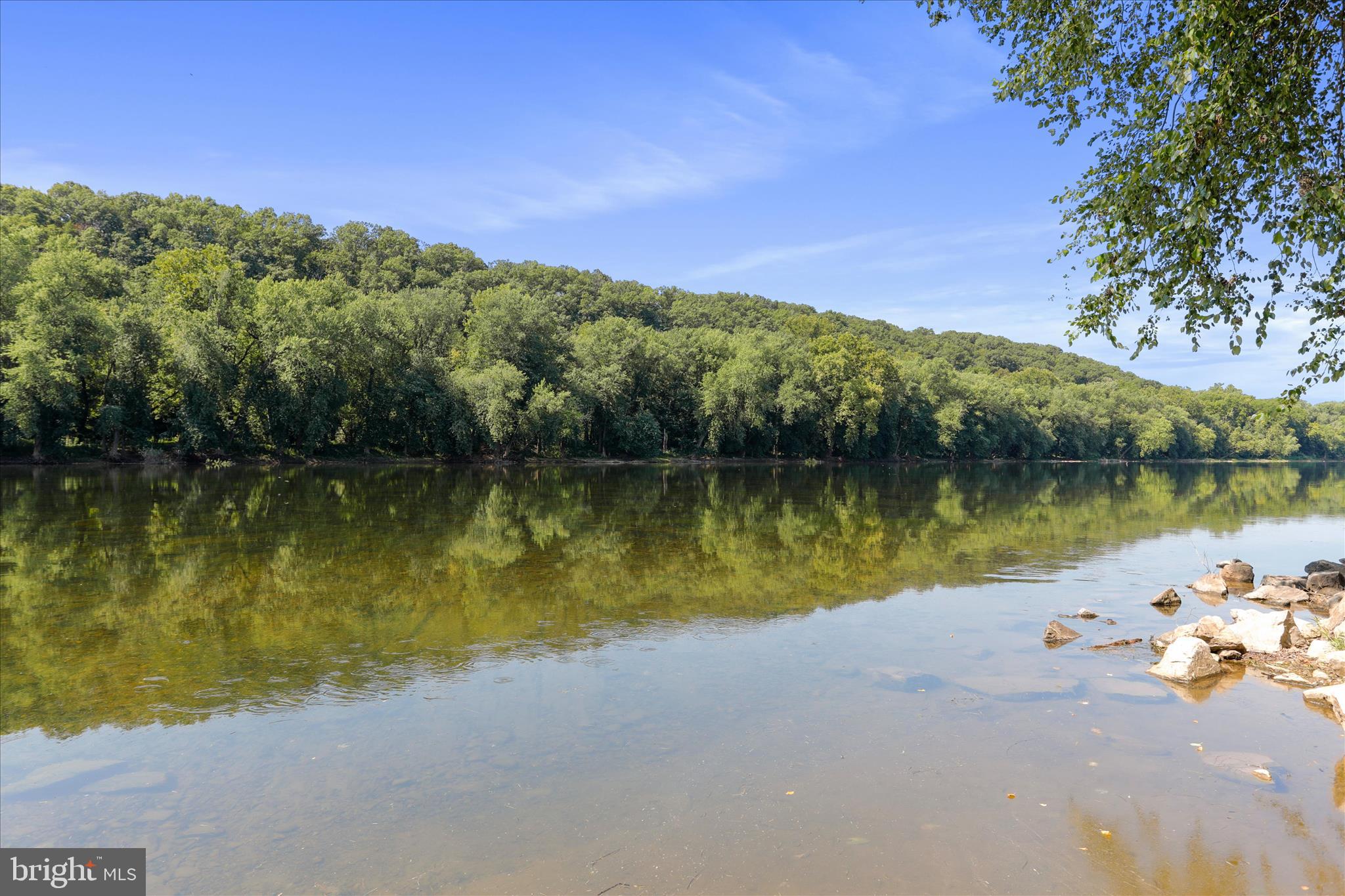 BROOKFIELD ON THE POTOMAC - Residential