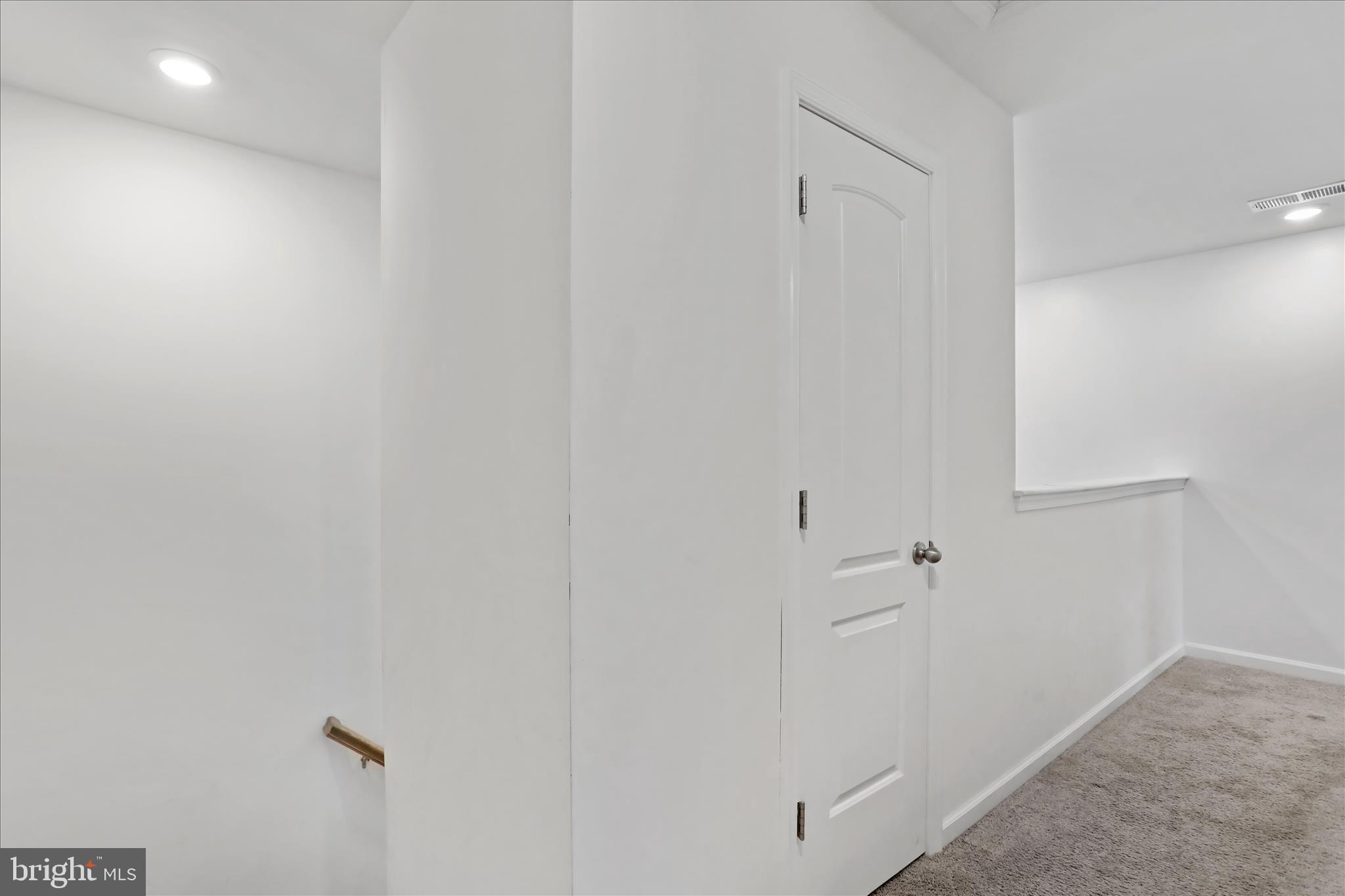 BROOKFIELD ON THE POTOMAC - Residential