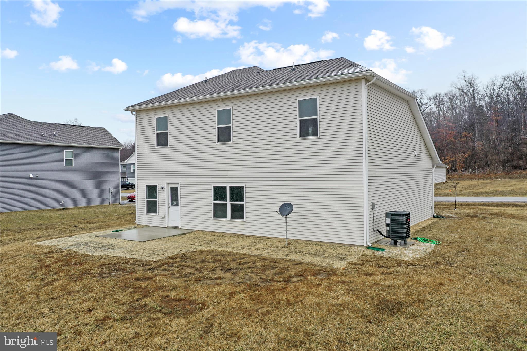BROOKFIELD ON THE POTOMAC - Residential