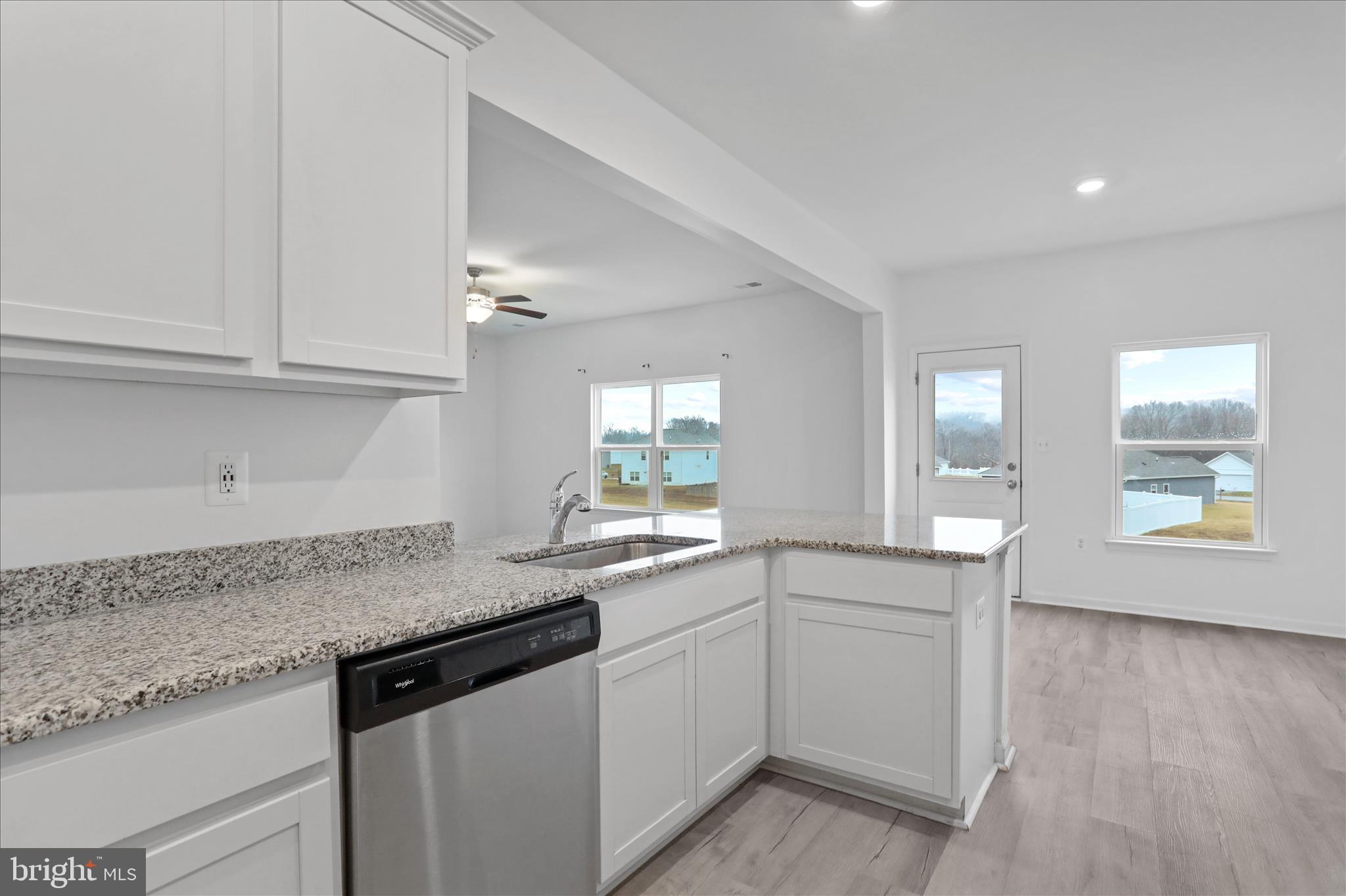 BROOKFIELD ON THE POTOMAC - Residential