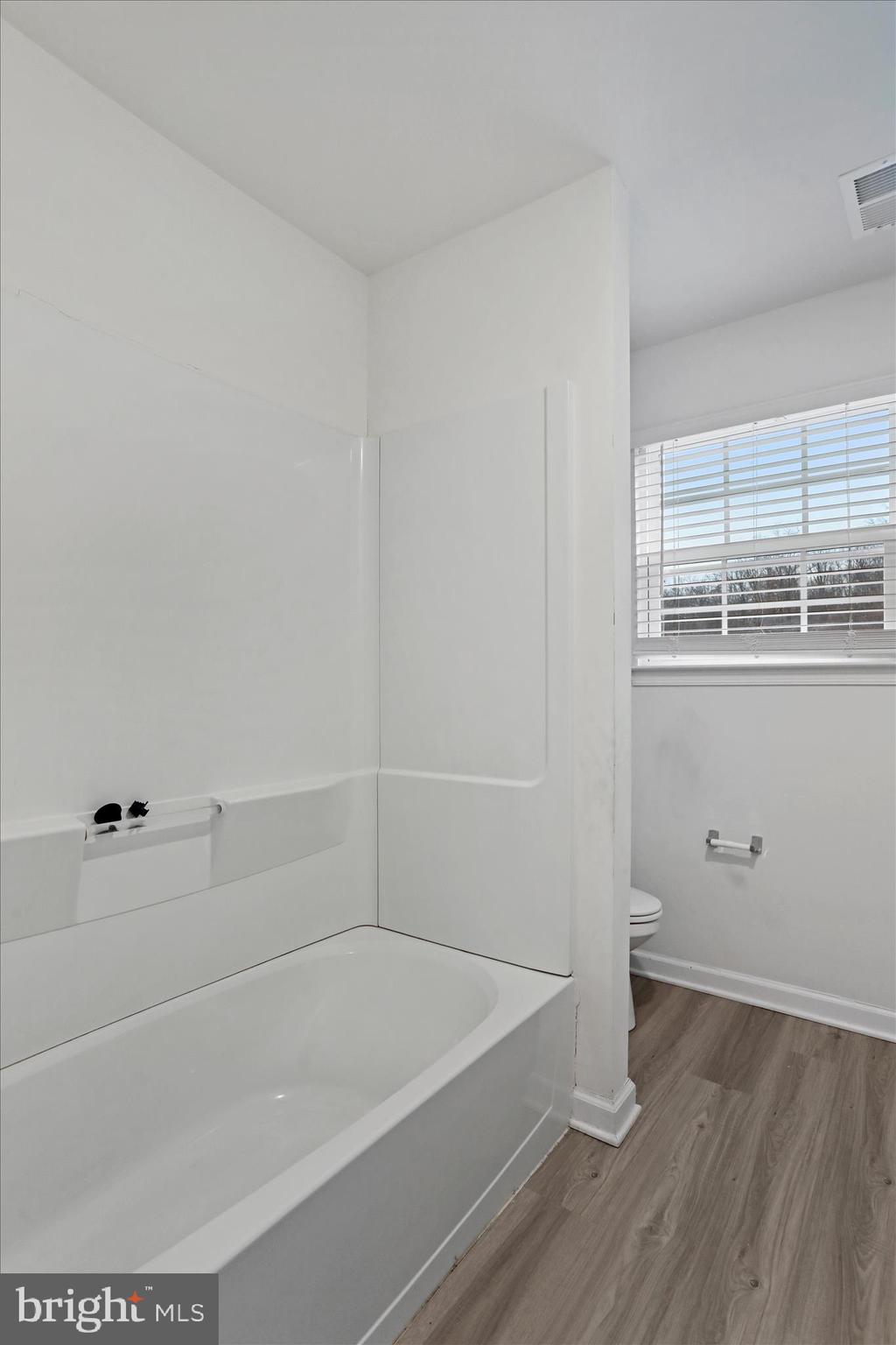 BROOKFIELD ON THE POTOMAC - Residential