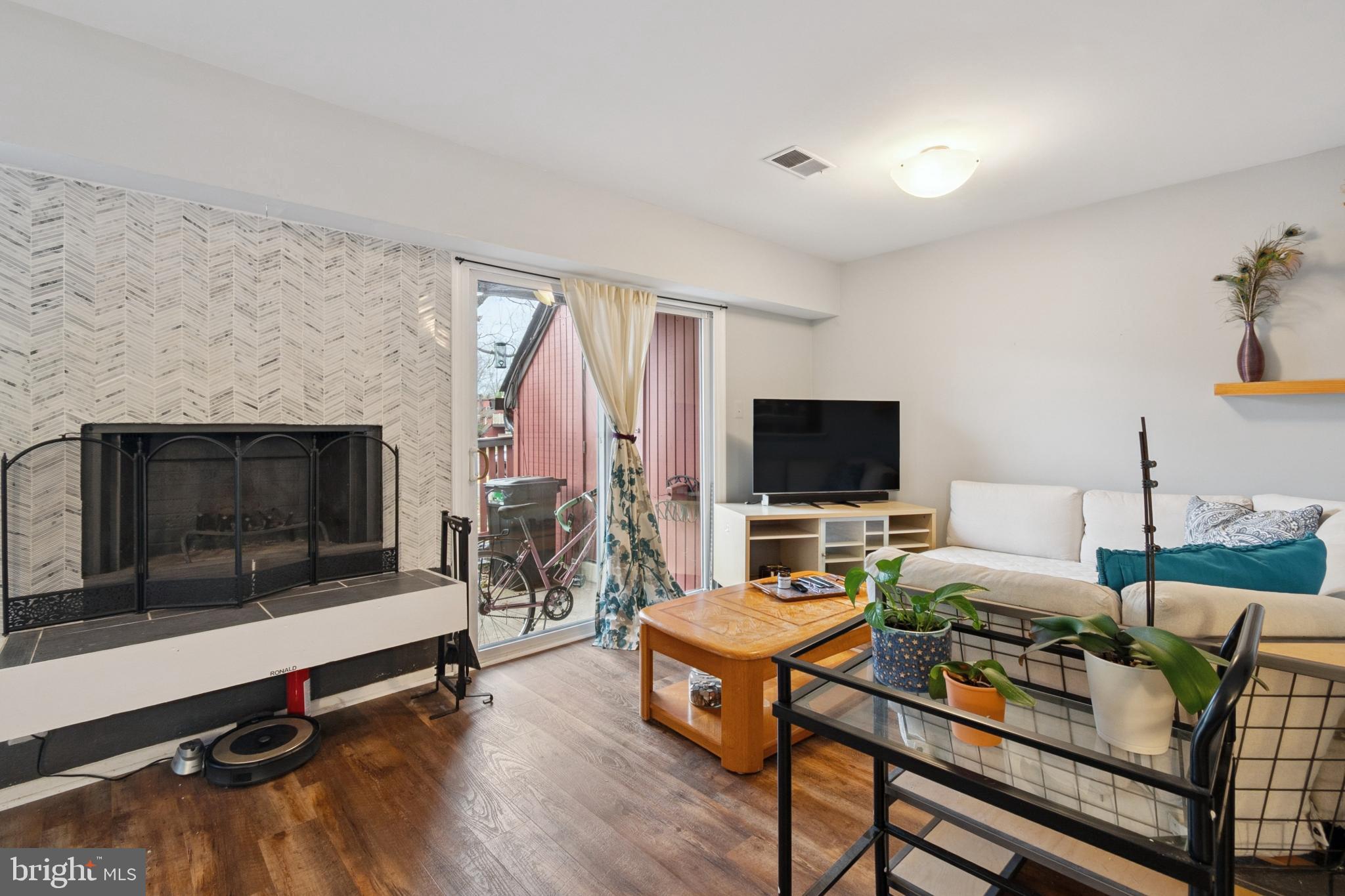 8041 PANTANO PLACE 21