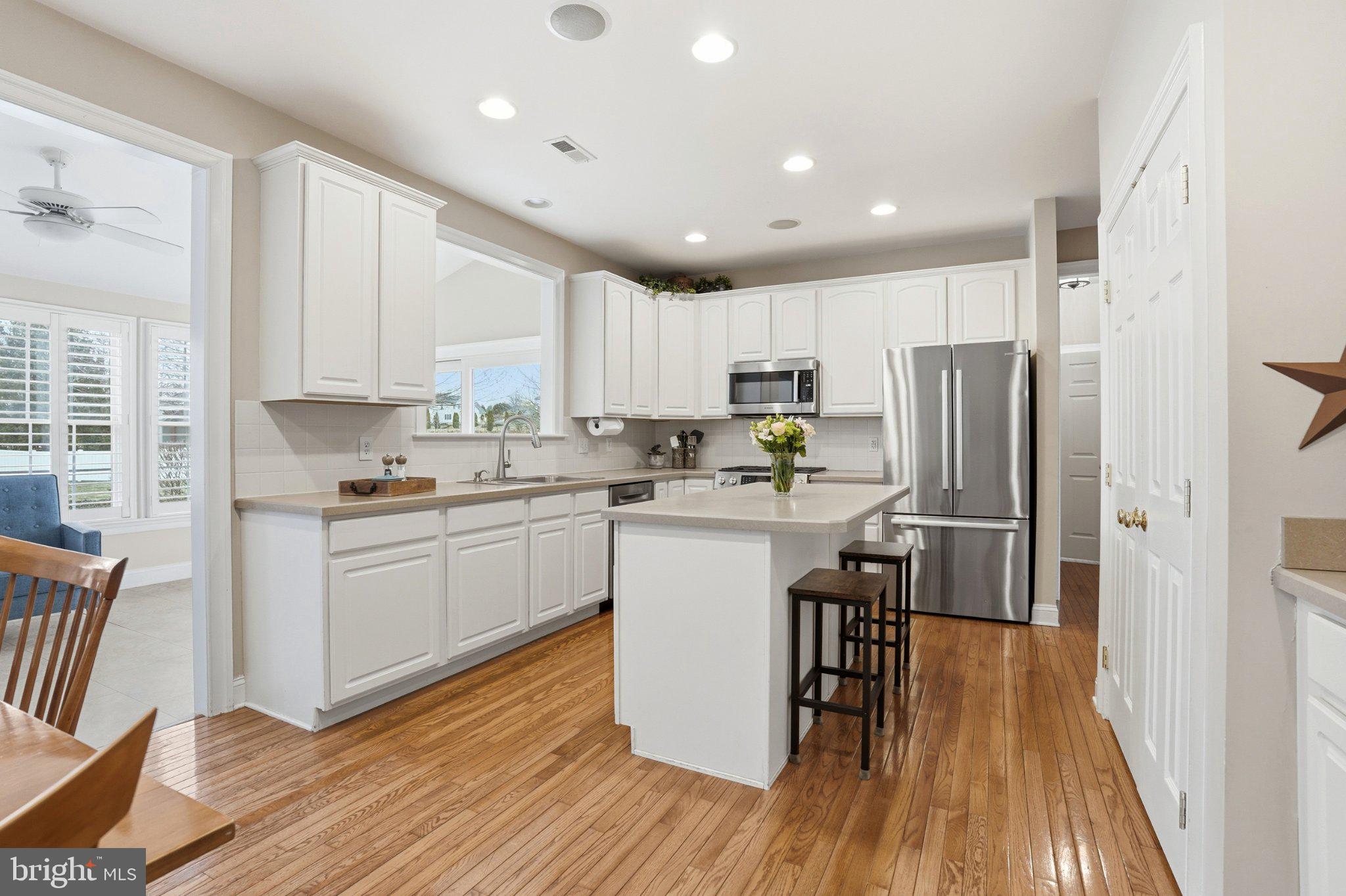 HILLTOWN CHASE - Residential