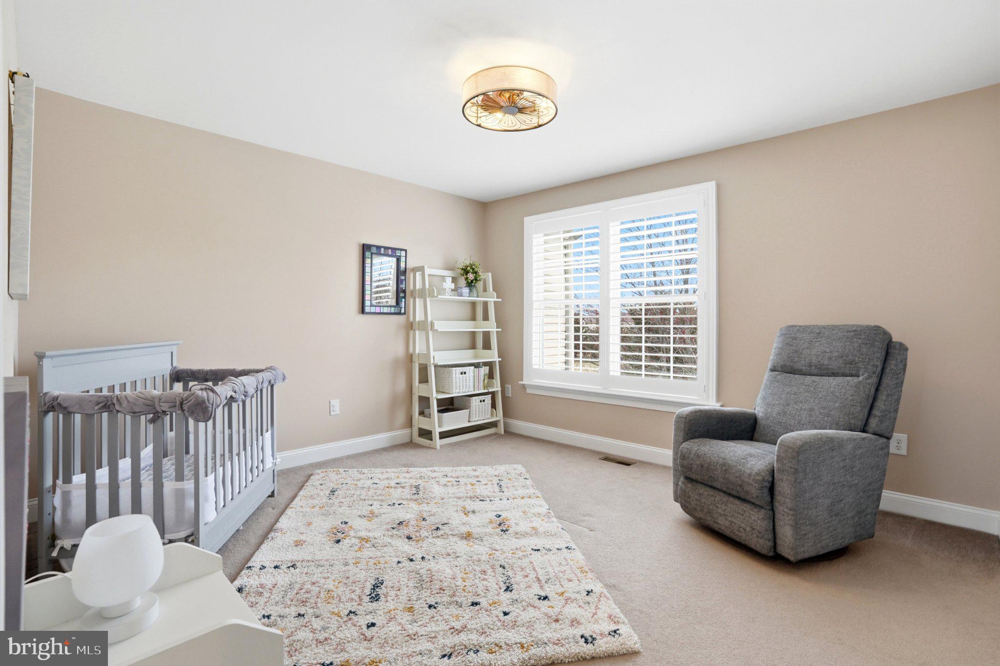 HILLTOWN CHASE - Residential