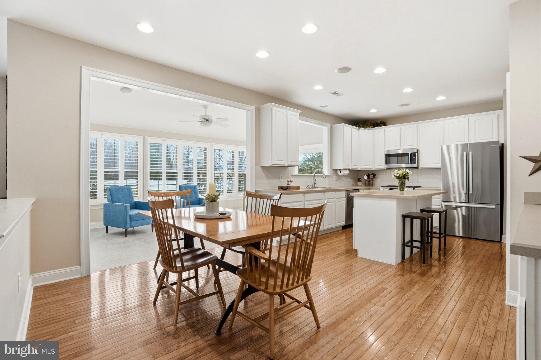 HILLTOWN CHASE - Residential