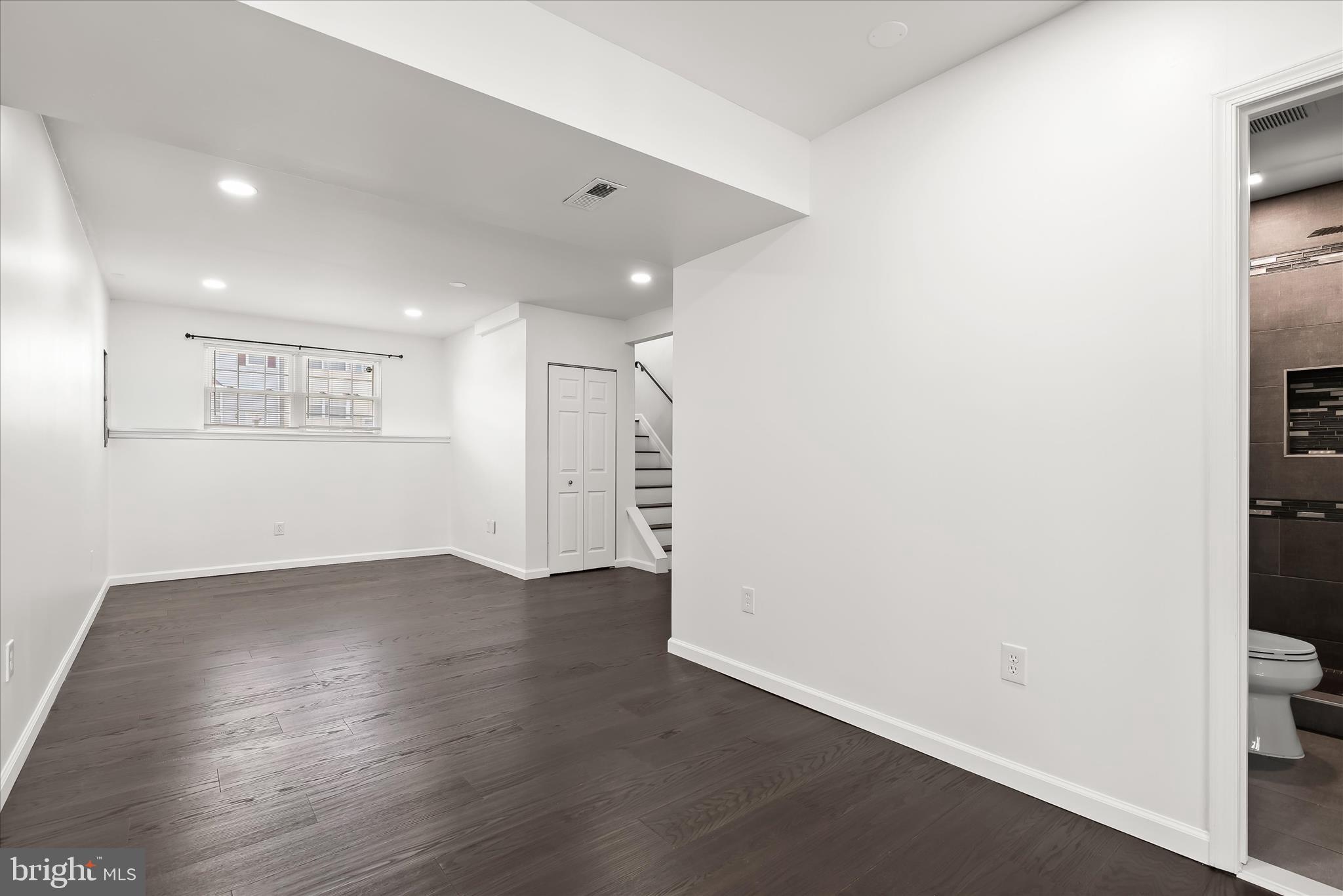 CARROLL CREST - Residential