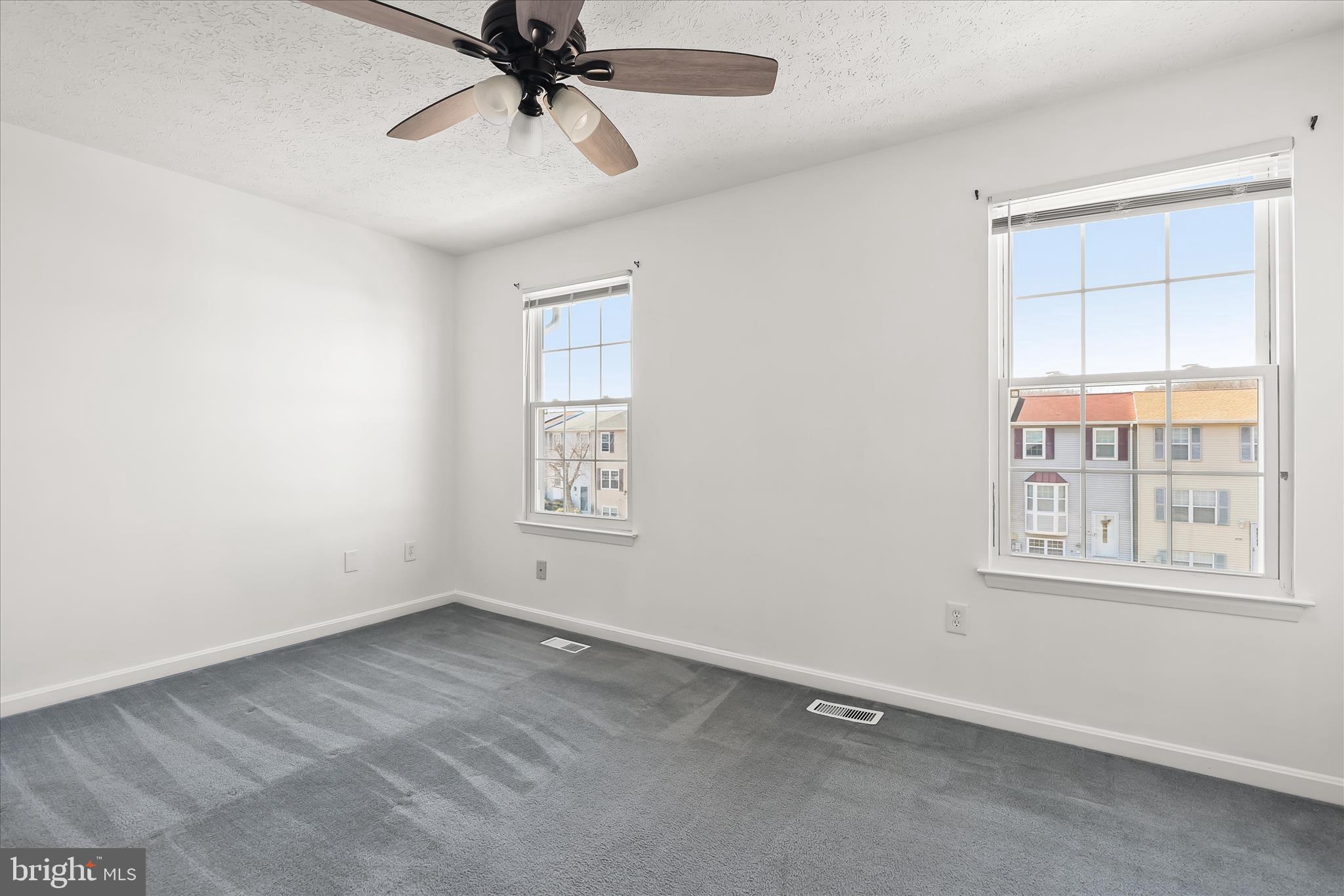 CARROLL CREST - Residential