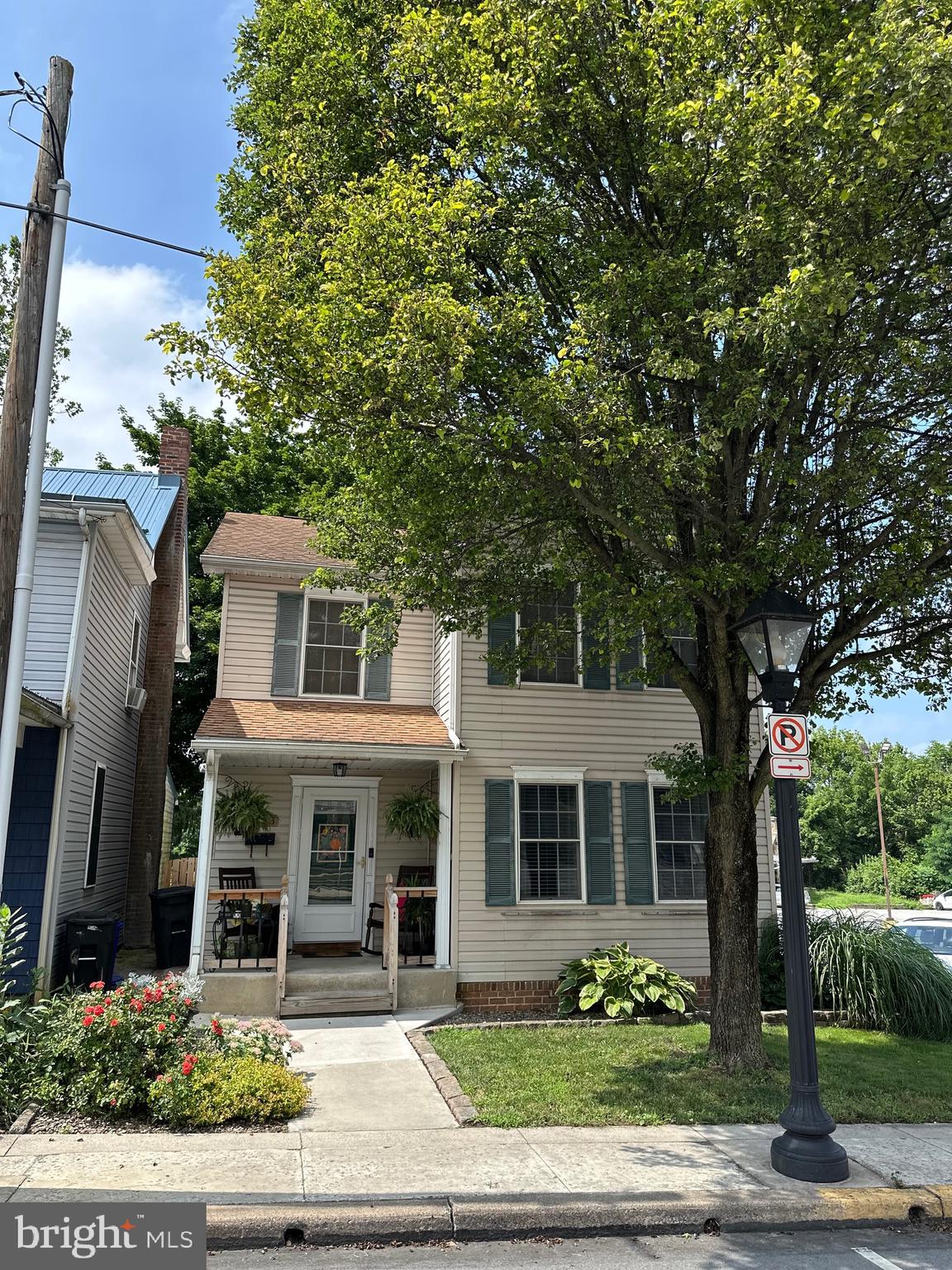 473 E KING STREET