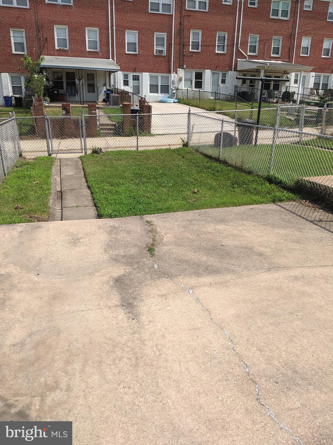 EASTWOOD - Residential