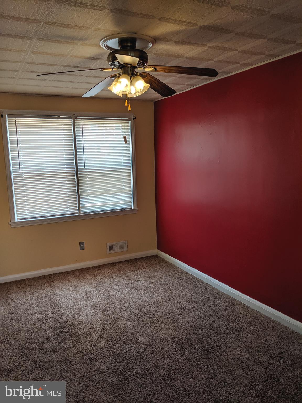 EASTWOOD - Residential