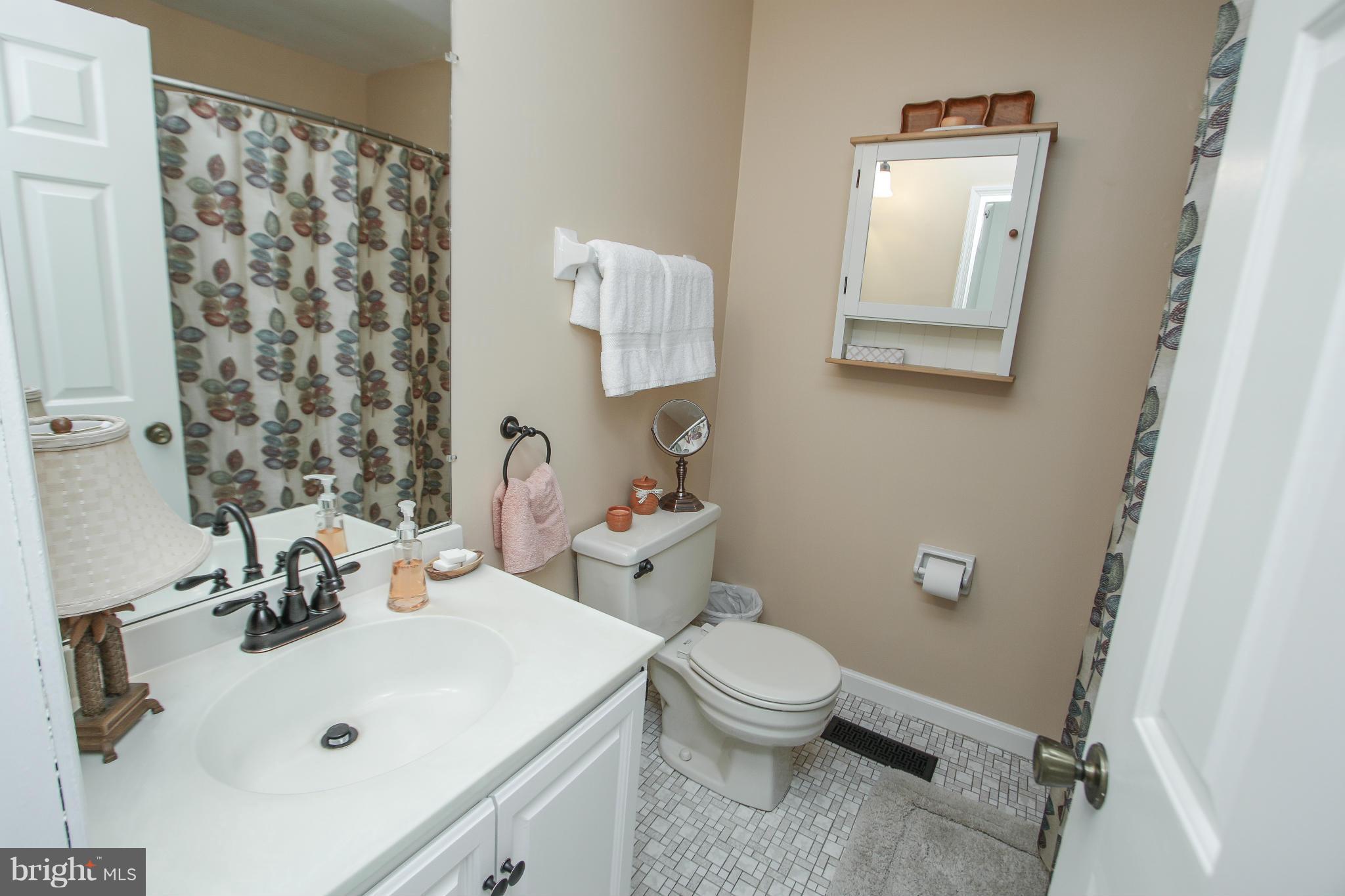 MOCKINGBIRD RIDGE - Residential