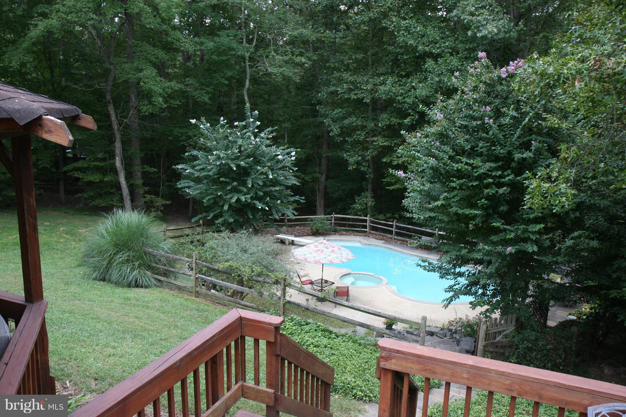 MOCKINGBIRD RIDGE - Residential