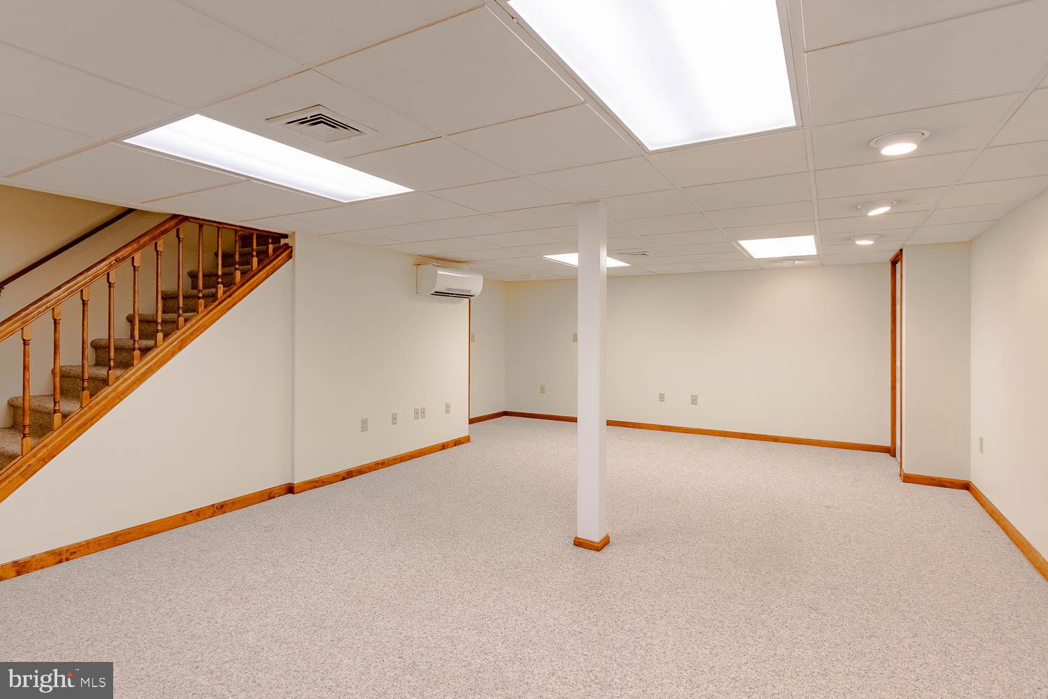 OAK GROVE - Residential