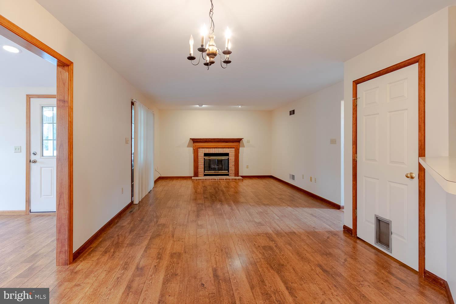 OAK GROVE - Residential