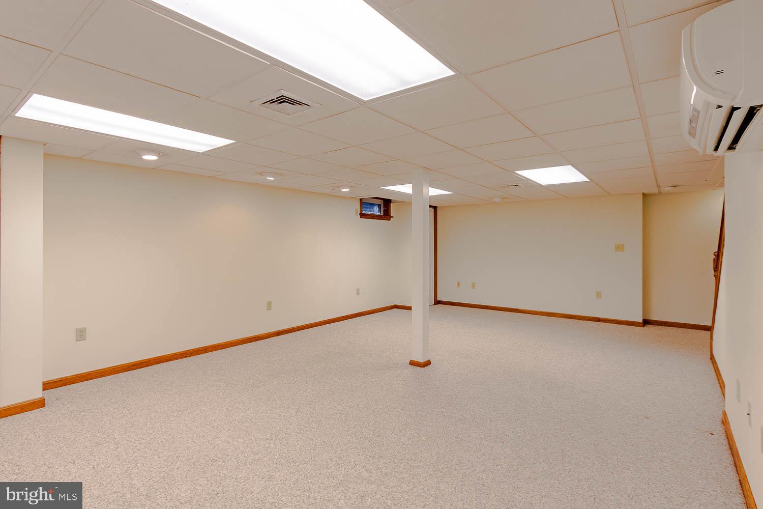 OAK GROVE - Residential