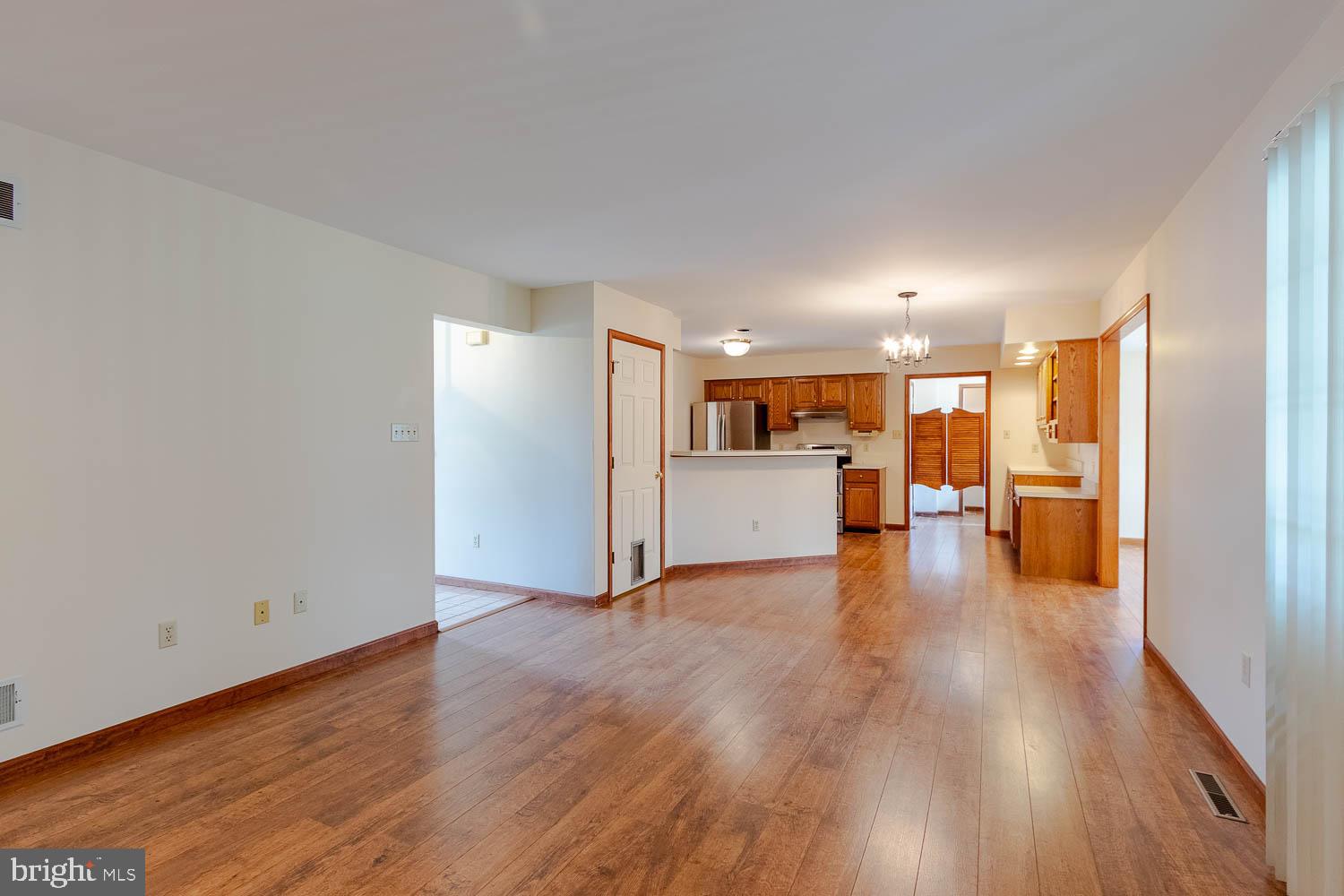 OAK GROVE - Residential