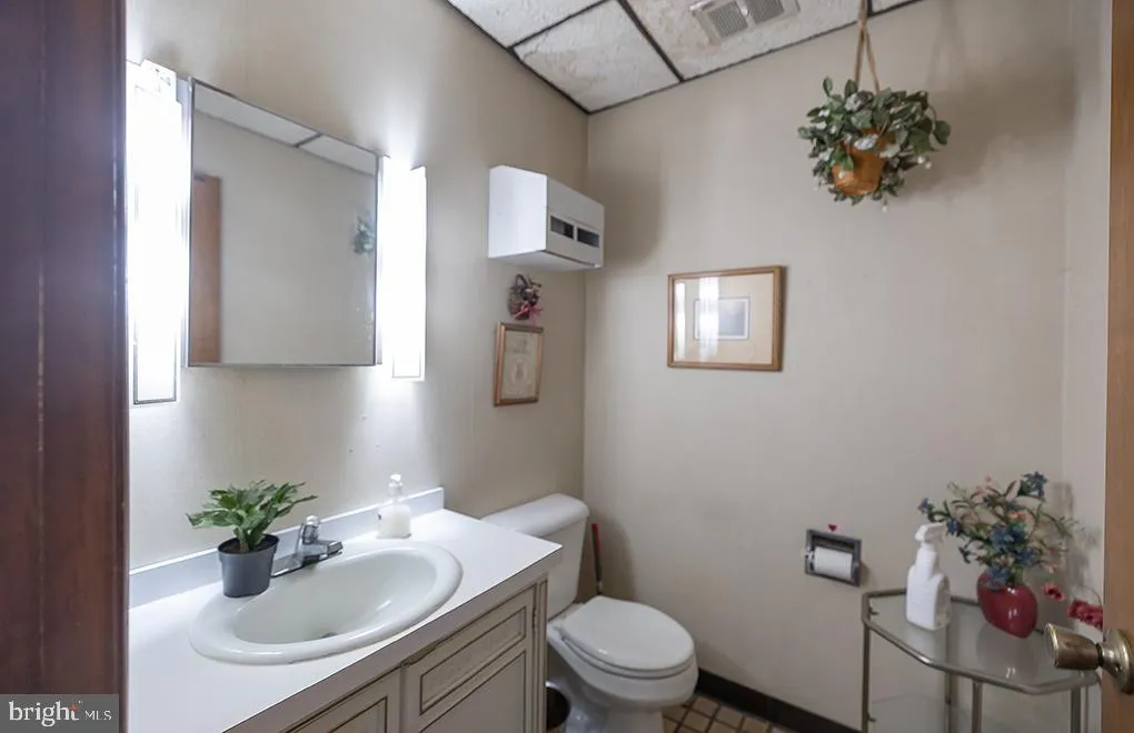 Vineland, New Jersey 08360, United States, ,Commercial,Active,90606