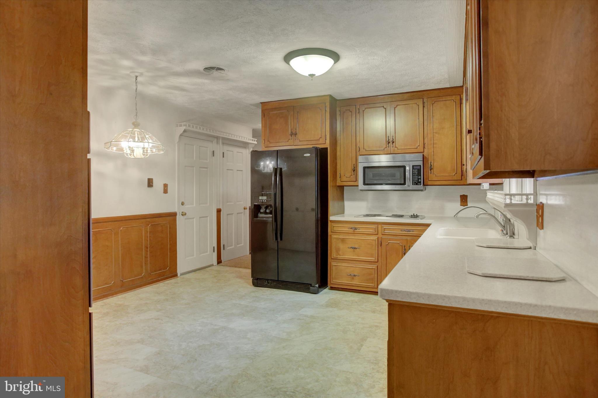 SOUTH GUILFORD HILLS - Residential