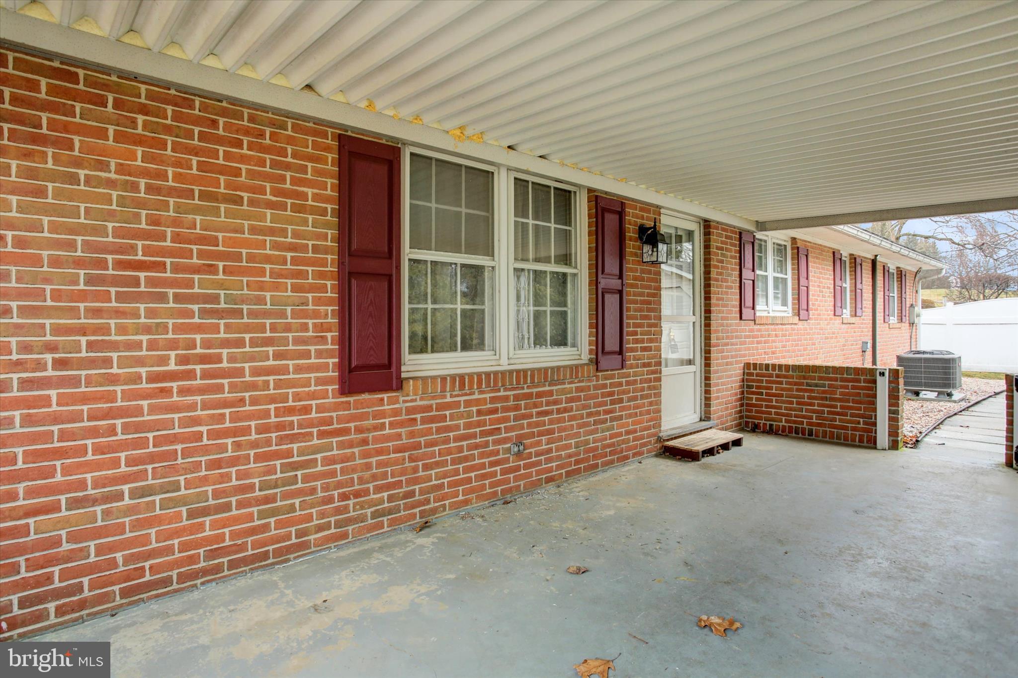 SOUTH GUILFORD HILLS - Residential