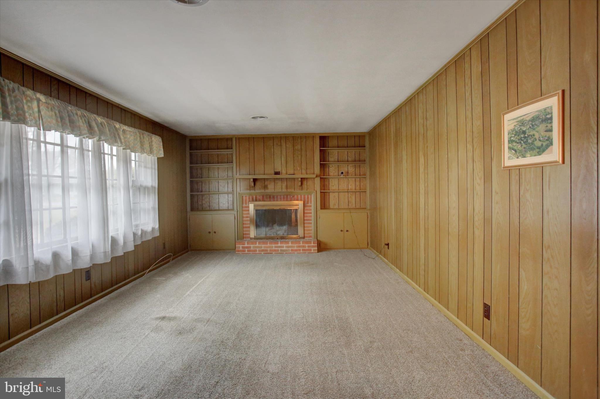 SOUTH GUILFORD HILLS - Residential