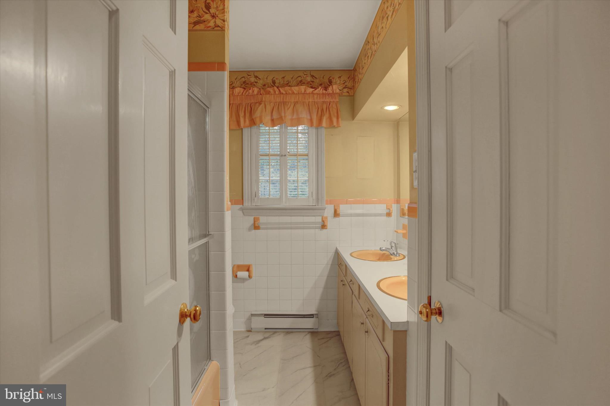 SOUTH GUILFORD HILLS - Residential