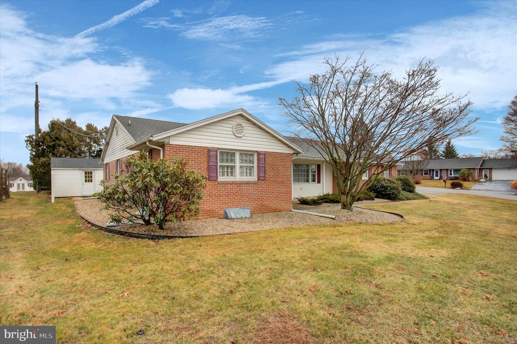 SOUTH GUILFORD HILLS - Residential