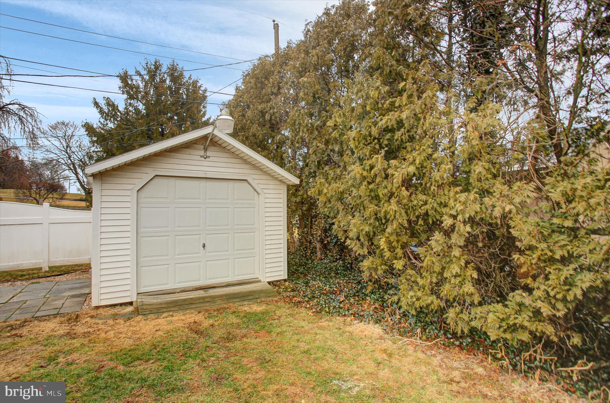 SOUTH GUILFORD HILLS - Residential