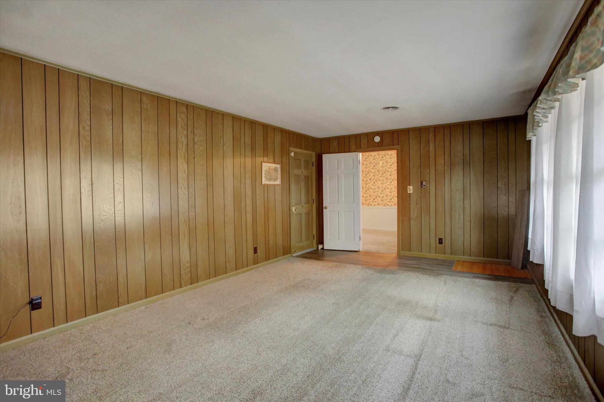 SOUTH GUILFORD HILLS - Residential