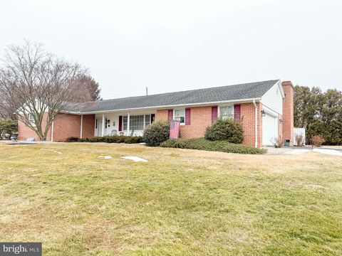 Tiny photo for 34 Acorn Cir, CHAMBERSBURG, PA 17202 (MLS # PAFL2032768)