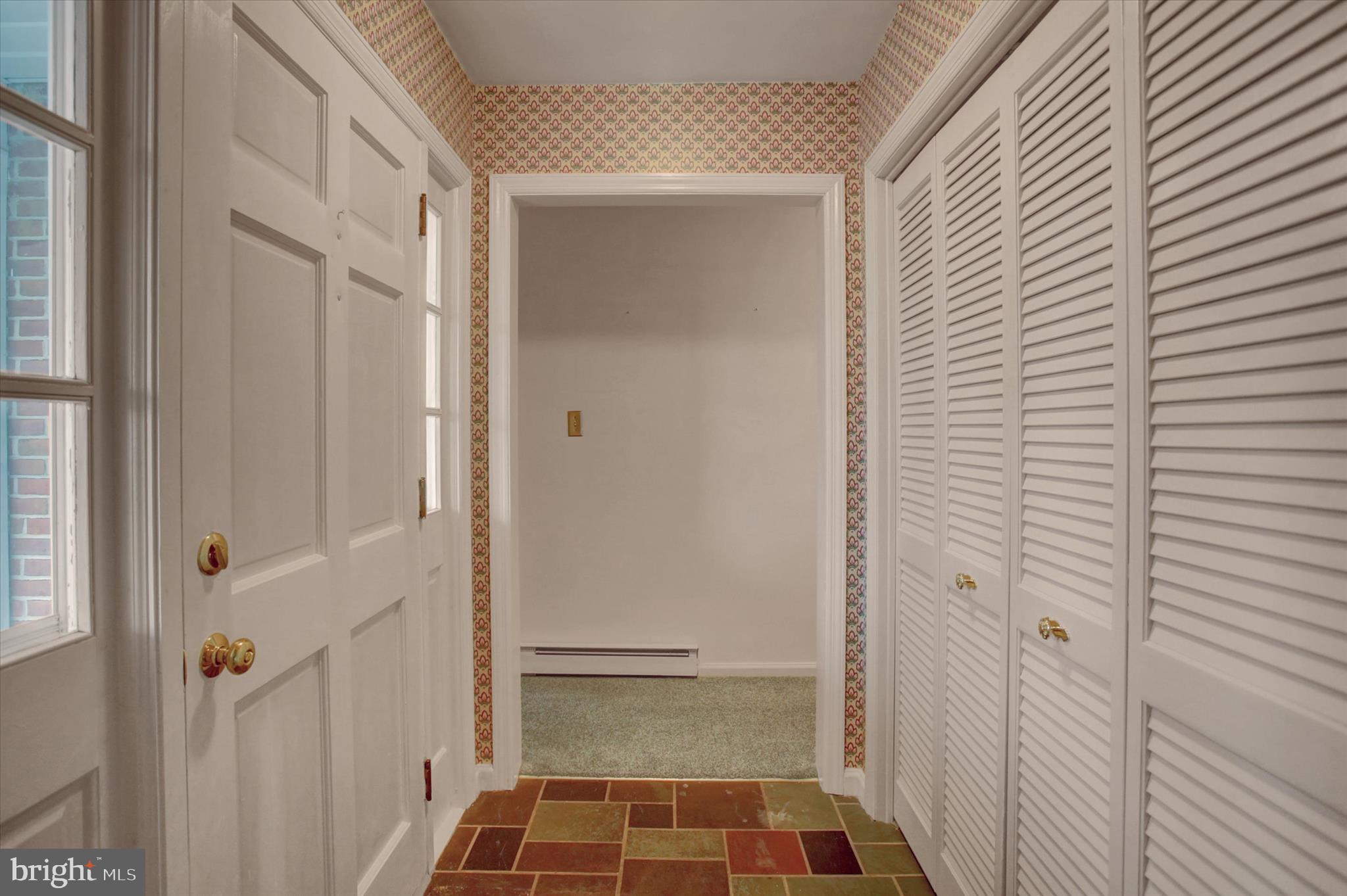 SOUTH GUILFORD HILLS - Residential