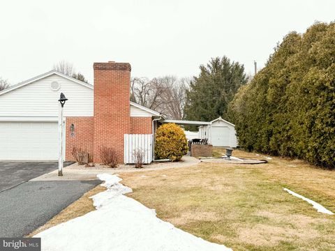 Tiny photo for 34 Acorn Cir, CHAMBERSBURG, PA 17202 (MLS # PAFL2032768)