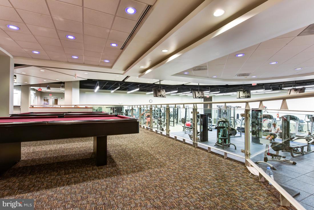 RIVER PLACE SOUTH - Residential Lease