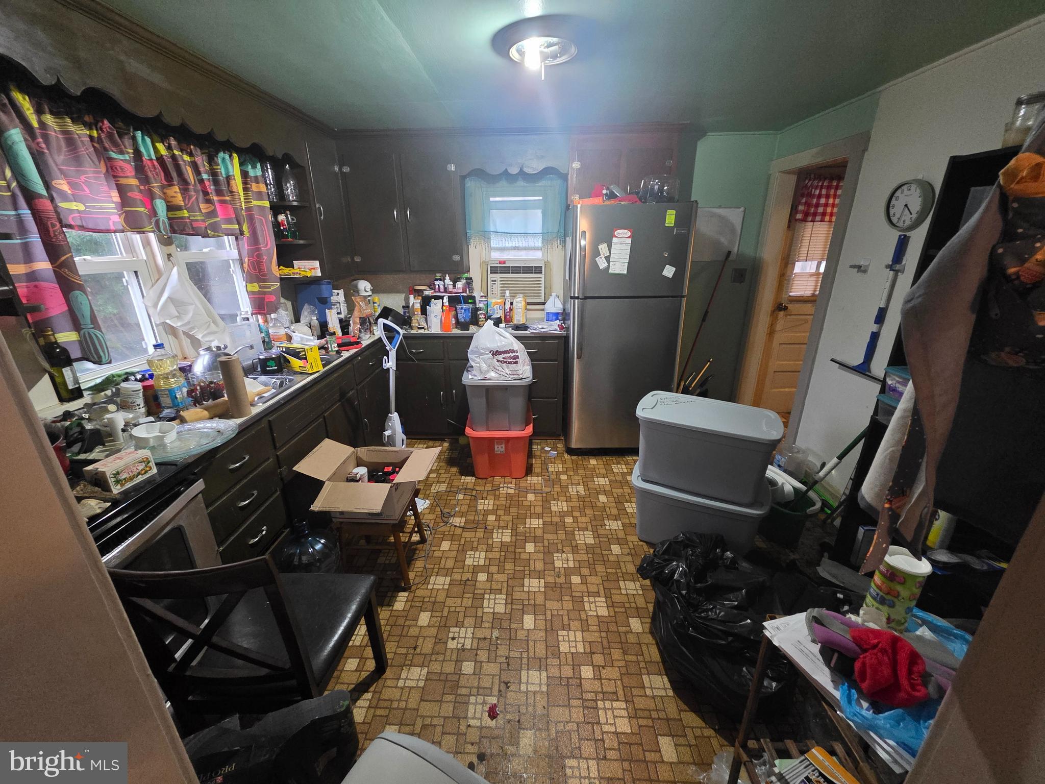 FAYETTEVILLE - Residential