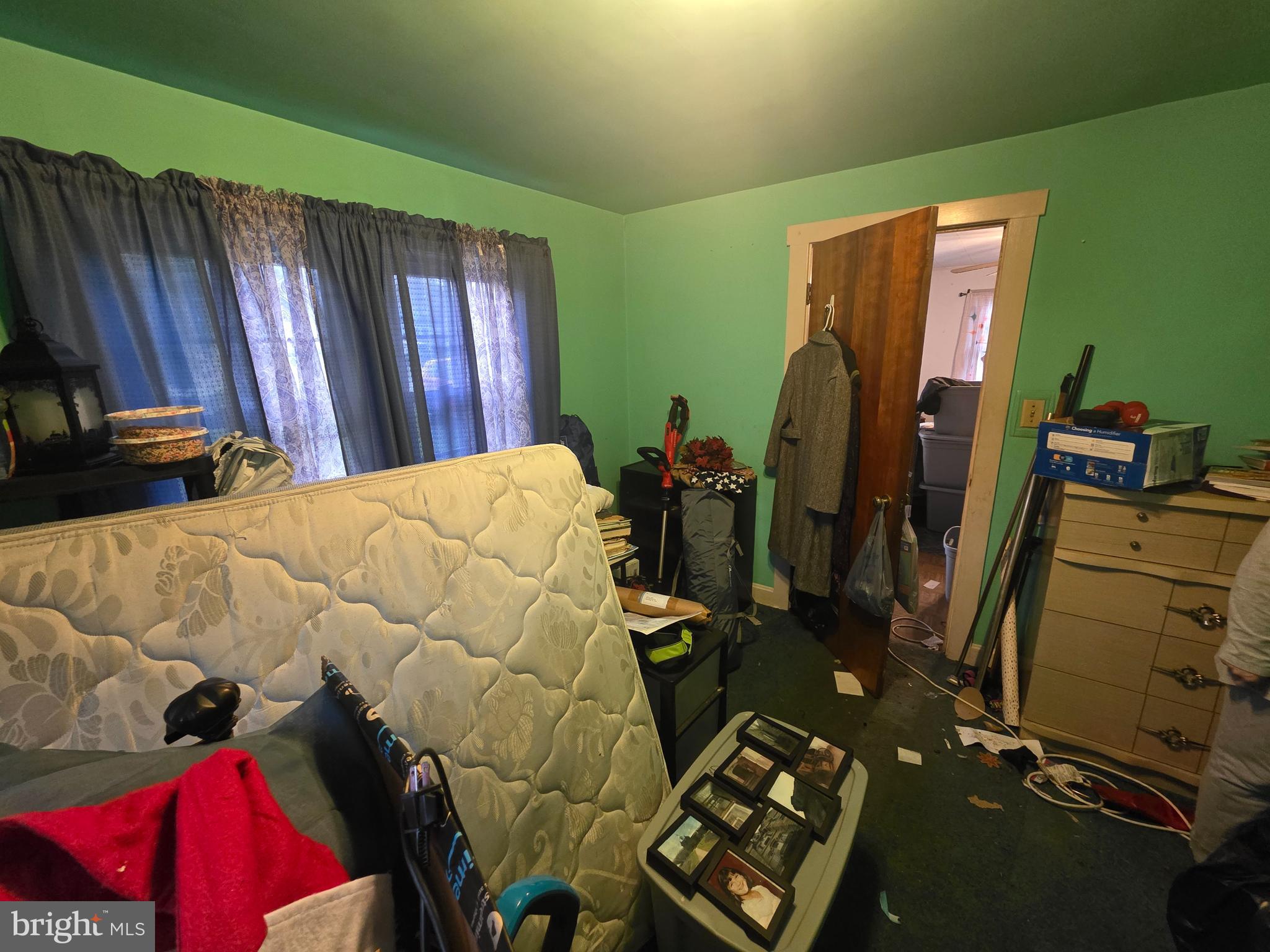 FAYETTEVILLE - Residential