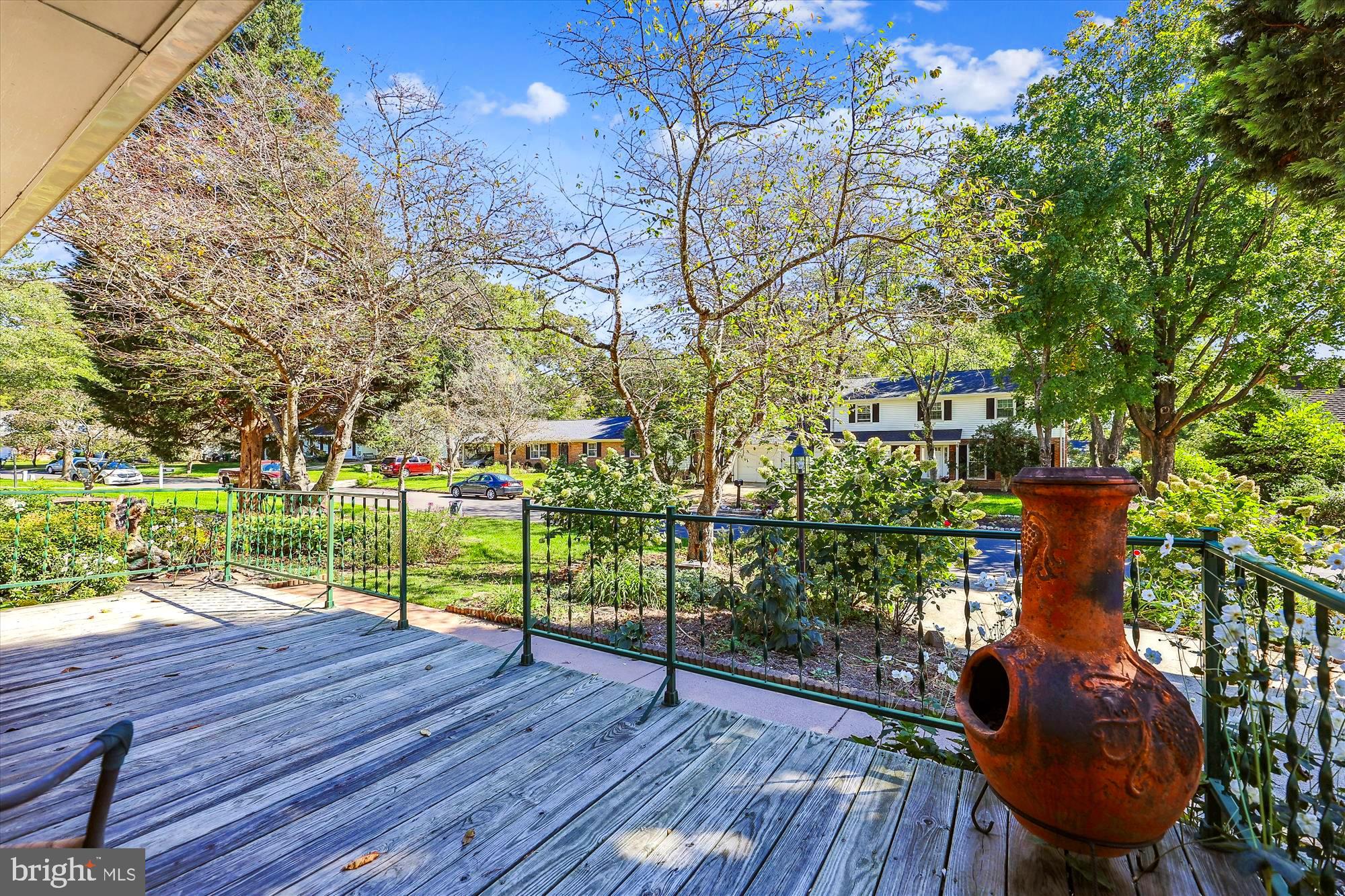 ROLLANDWOOD - Residential