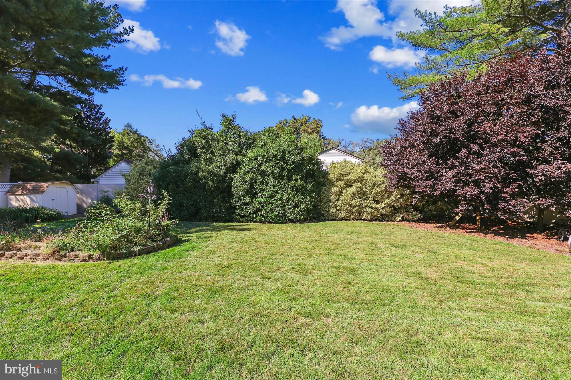 ROLLANDWOOD - Residential