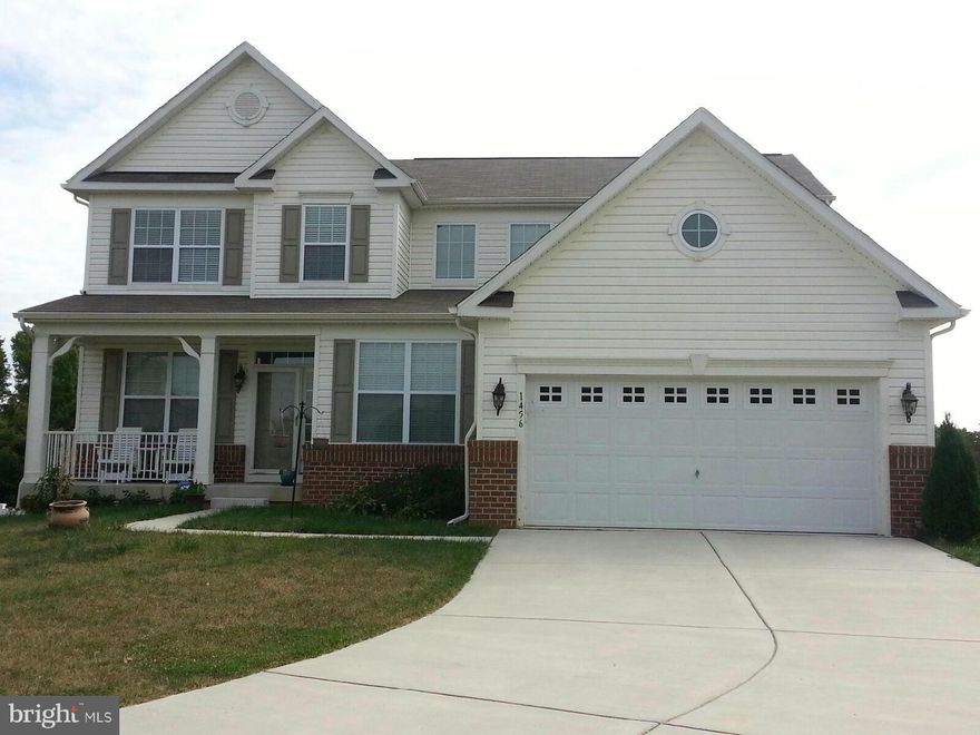 Contract Fell Through!!!   YOU CAN'T BEAT THIS! 3500+ sq ft! Excellent .29 acre lot, fenced yard, no maintenance deck, finished lower level w/ BR and FB, spacious MBR suite w Super Shower,  WI Closet and Tray Ceiling , Hardwood Floors, Granite Counters, Kitchen Island, Maple Cabinets, Stone Fireplace, Neutral Colors, Community offers, Pool,  Walking Trails and Clubhouse!! !!  This is a MUST SEE!