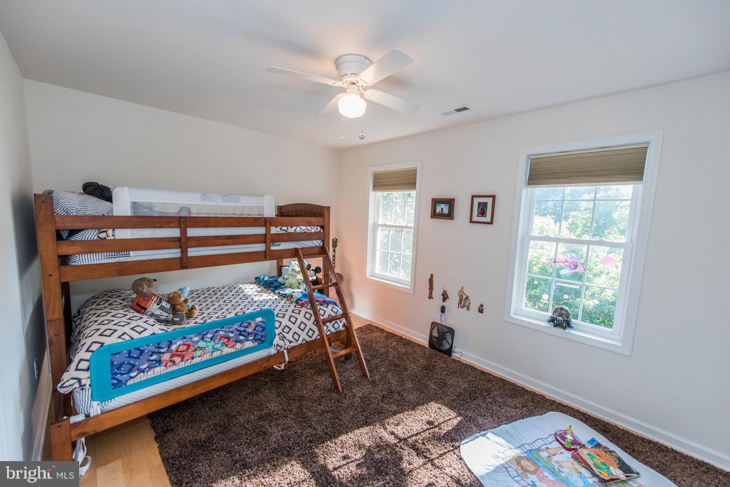 HIGH KNOB - Residential