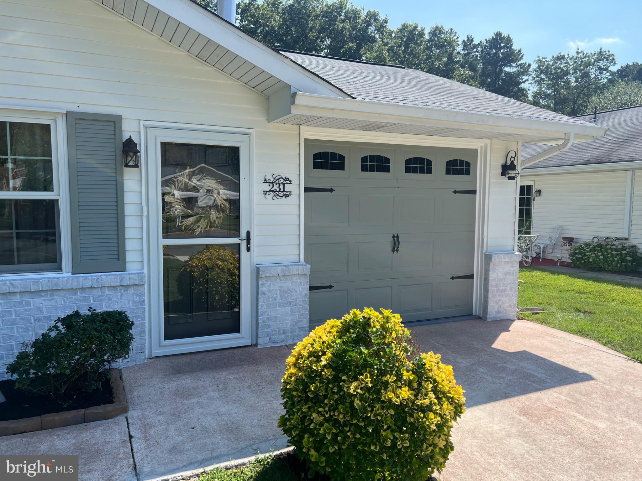 231 ELMTOWNE BOULEVARD