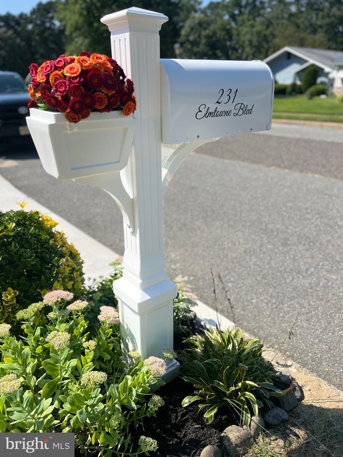231 ELMTOWNE BOULEVARD