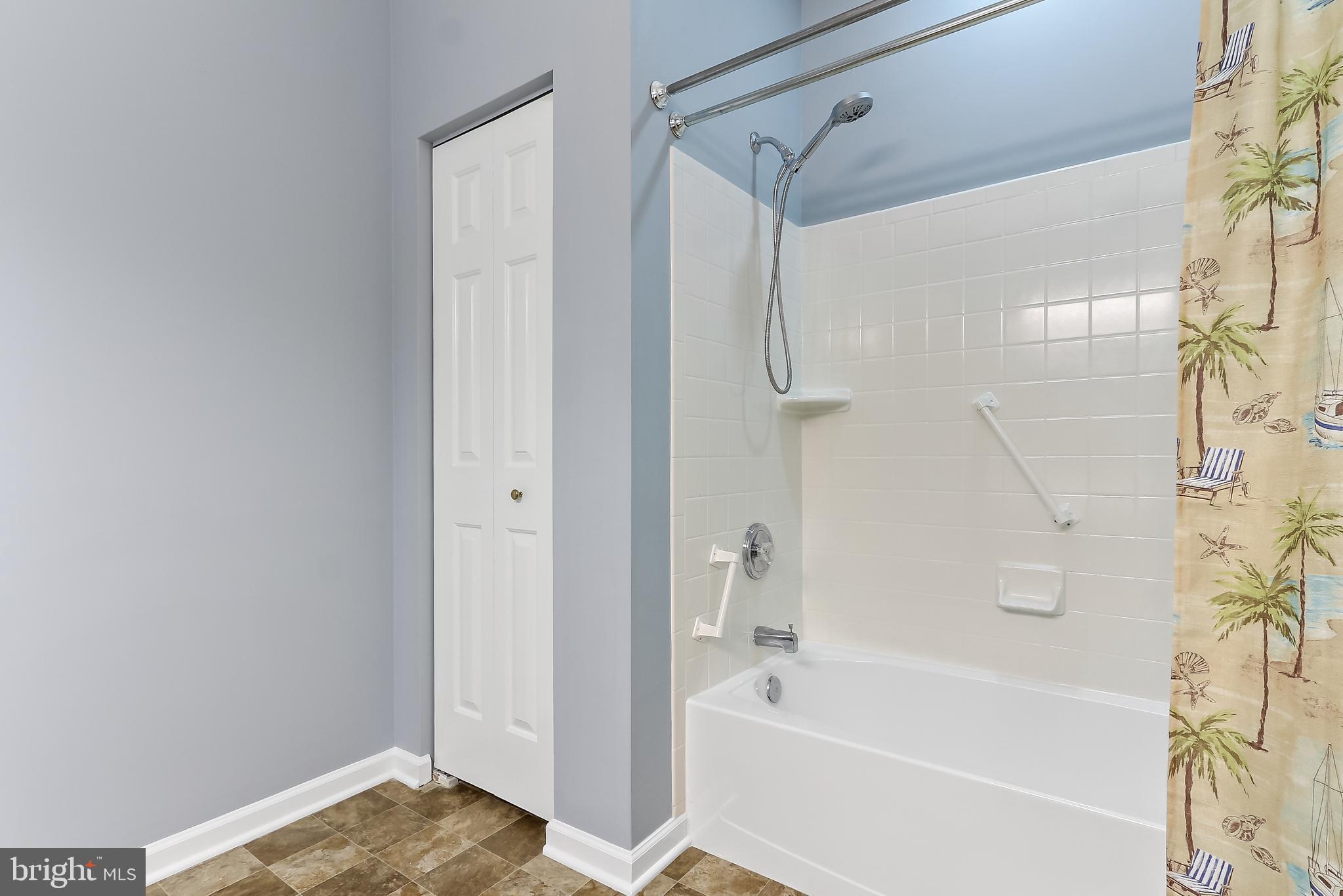 WHITE MARSH - Residential