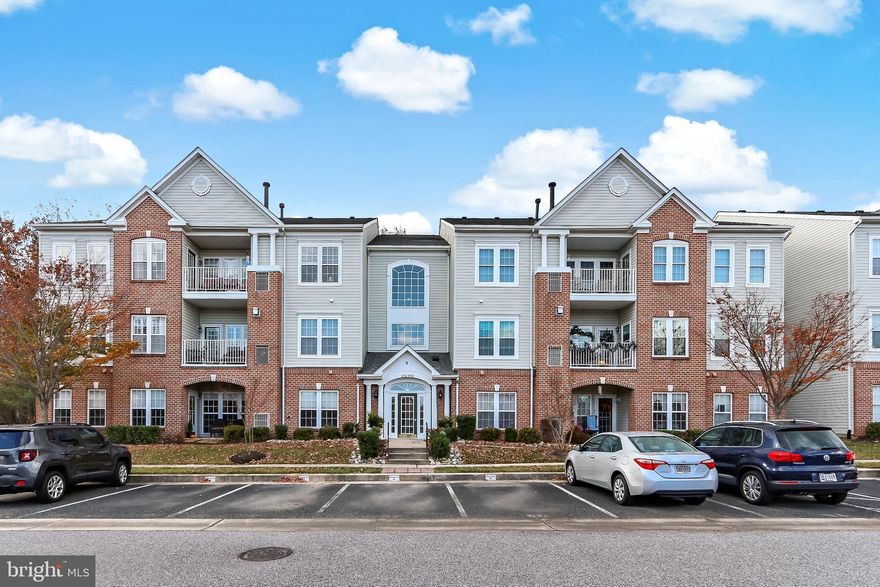 WELCOME HOME!  2 BEDROOM, 2 BATH FIRST FLOOR CONDO--FRESH PAINT--NEW CARPET--FOYER WITH WALK IN CLOSET & COAT CLOSET--OPEN LIVING ROOM WITH NATURAL LIGHTING--UPDATED KITCHEN FEATURES STAINLESS STEEL APPLIANCES, DOUBLE SINK , PLENTY OF CABINET SPACE AND LAUNDRY AREA--MASTER BEDROOM WITH MASTER BATH AND SO MUCH MORE!