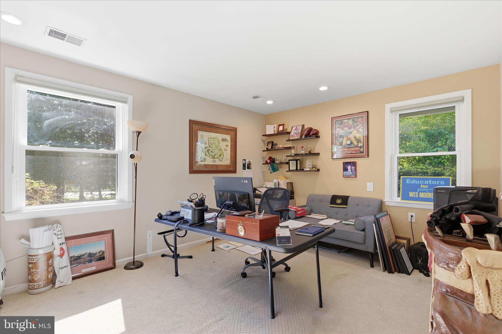 LONG MEADOW ESTATES - Residential