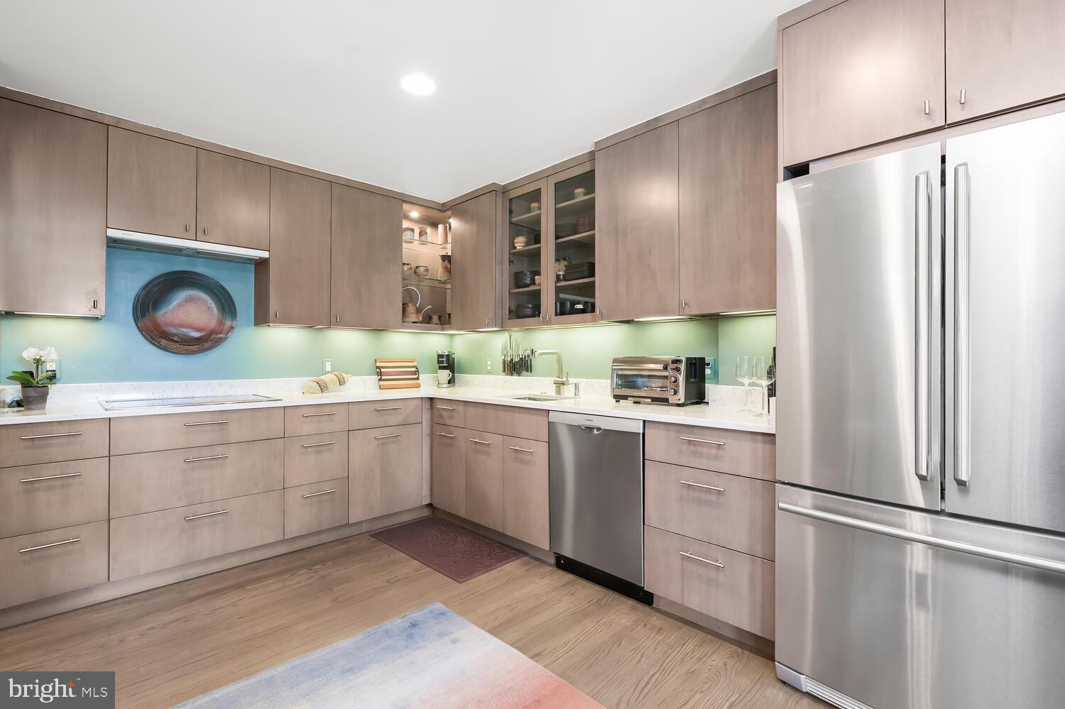 CHEVY CHASE - Residential