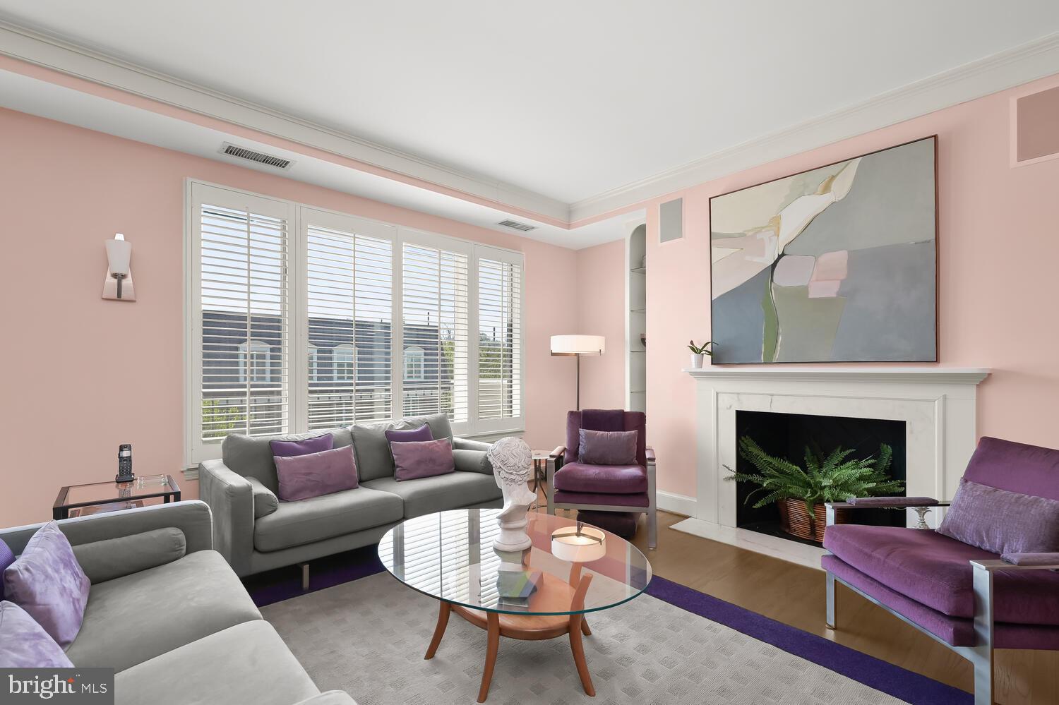 CHEVY CHASE - Residential