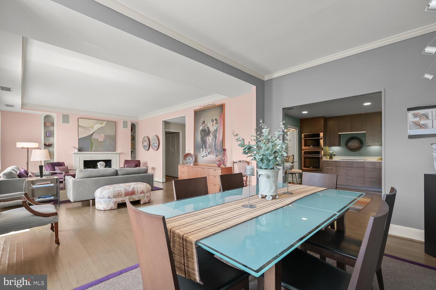 CHEVY CHASE - Residential